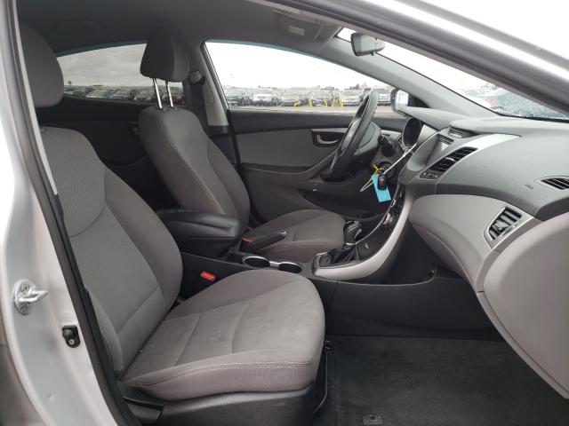 Photo 4 VIN: KMHDH4AEXGU483703 - HYUNDAI ELANTRA SE 