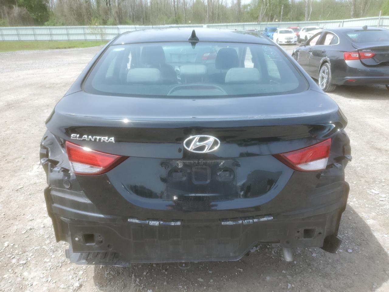 Photo 5 VIN: KMHDH4AEXGU487704 - HYUNDAI ELANTRA 