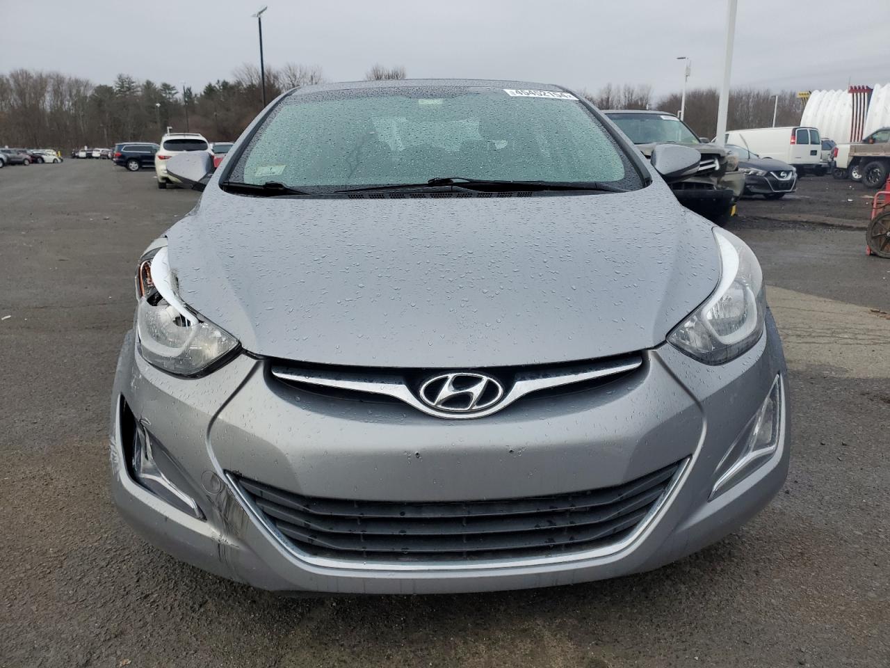 Photo 4 VIN: KMHDH4AEXGU493938 - HYUNDAI ELANTRA 