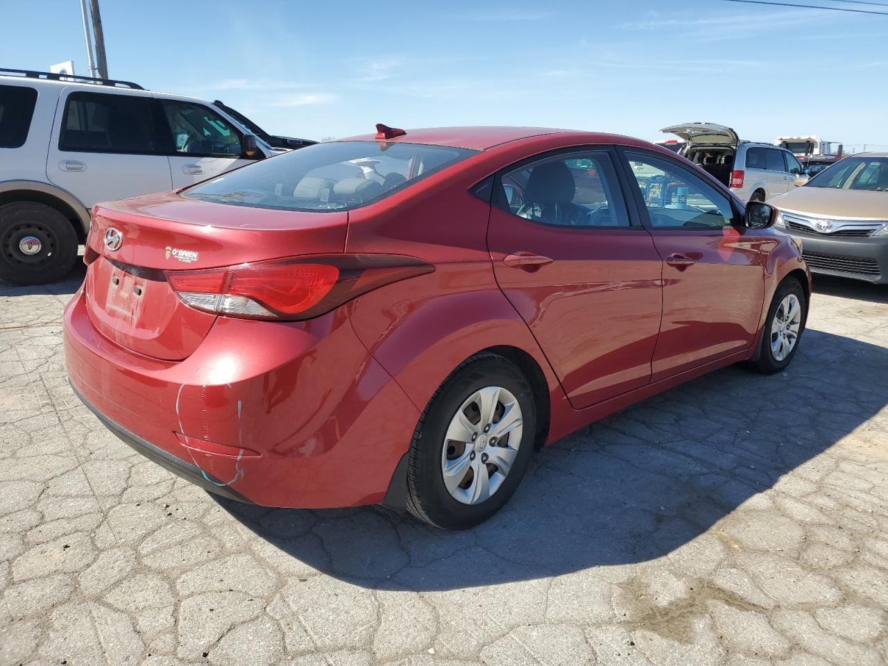 Photo 2 VIN: KMHDH4AEXGU541289 - HYUNDAI ELANTRA 