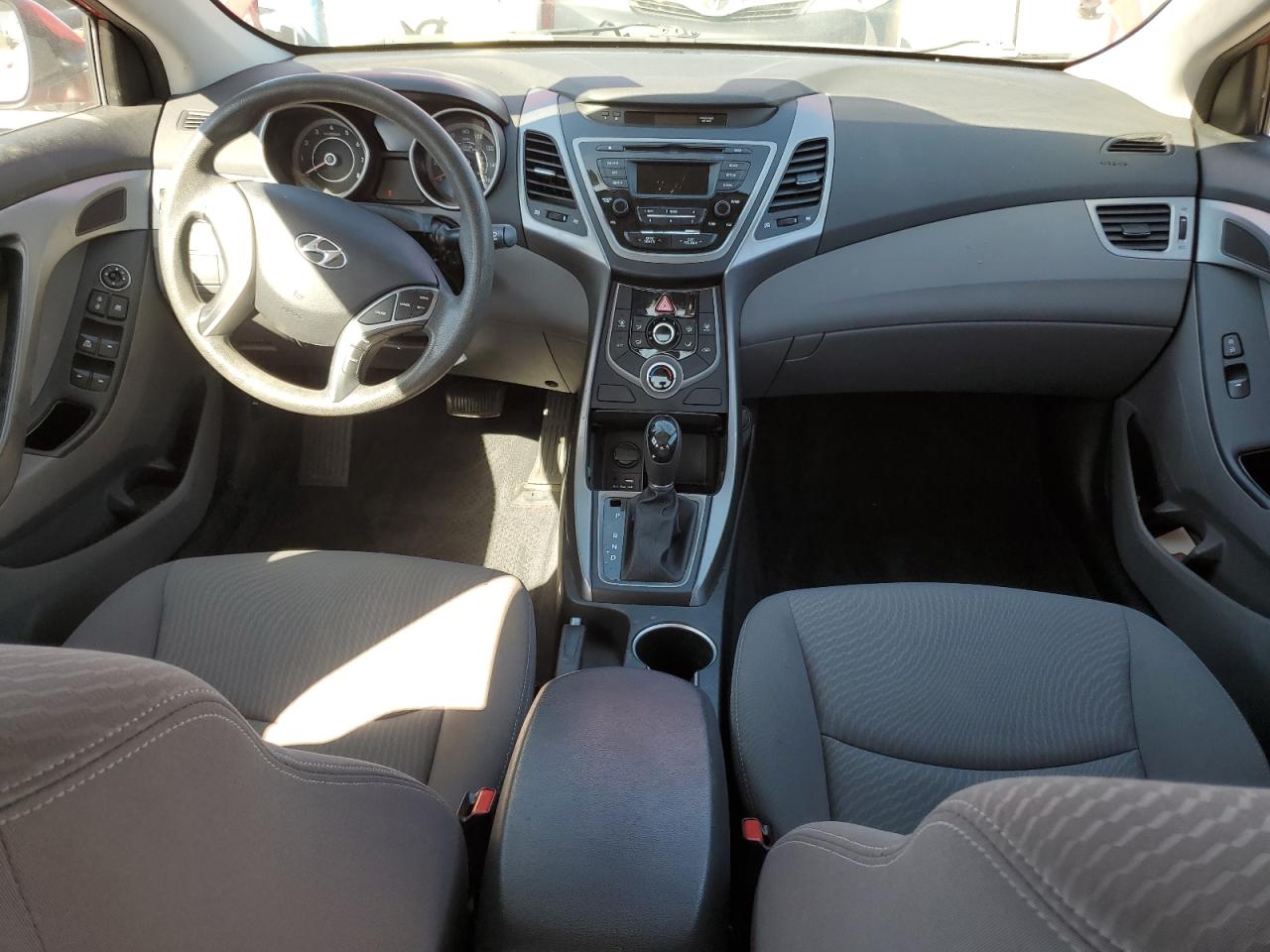 Photo 7 VIN: KMHDH4AEXGU541289 - HYUNDAI ELANTRA 