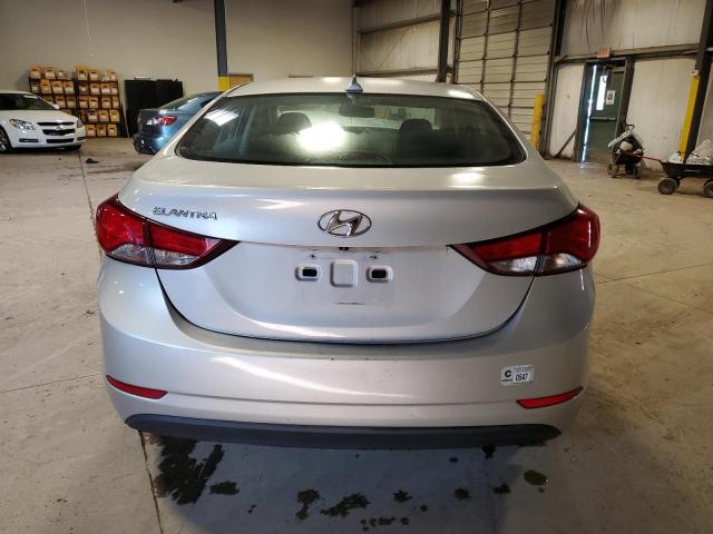 Photo 5 VIN: KMHDH4AEXGU566595 - HYUNDAI ELANTRA SE 