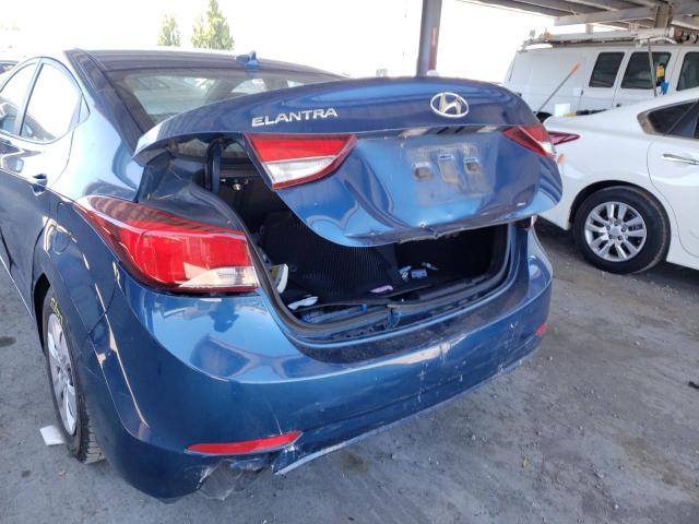 Photo 8 VIN: KMHDH4AEXGU643594 - HYUNDAI ELANTRA SE 