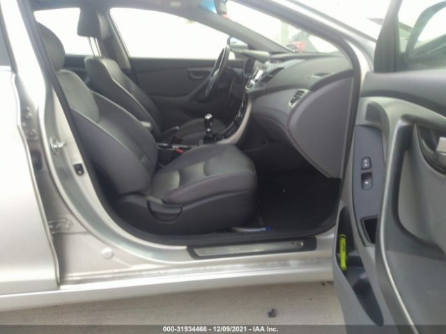 Photo 4 VIN: KMHDH4AH0FU250390 - HYUNDAI ELANTRA 