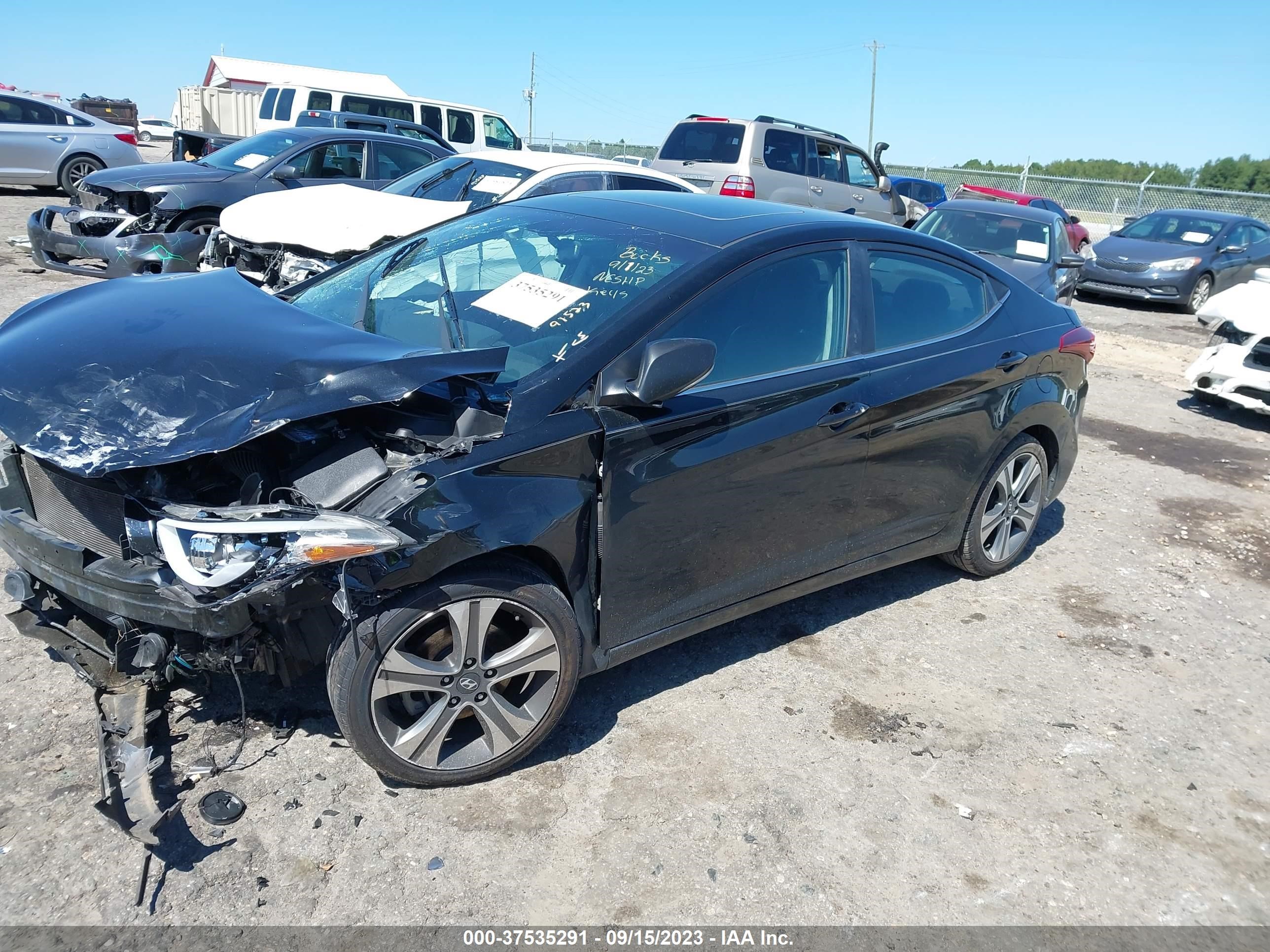 Photo 1 VIN: KMHDH4AH0FU322205 - HYUNDAI ELANTRA 