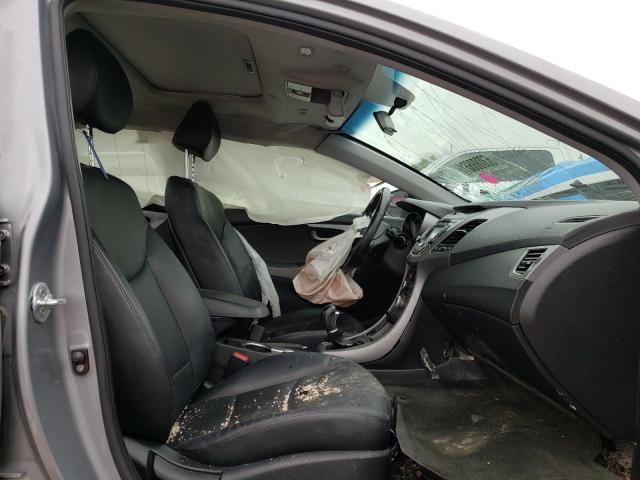 Photo 4 VIN: KMHDH4AH0FU322673 - HYUNDAI ELANTRA SE 