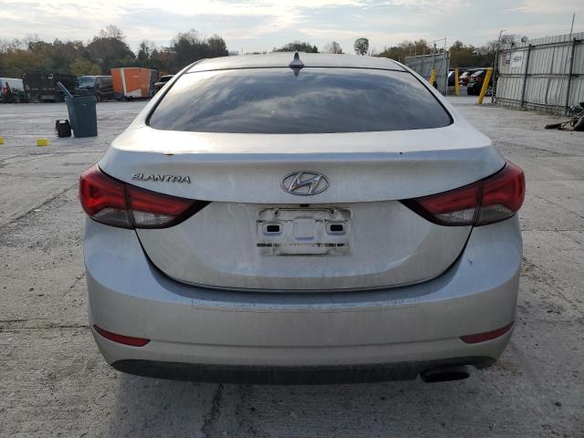 Photo 5 VIN: KMHDH4AH0FU358217 - HYUNDAI ELANTRA SE 