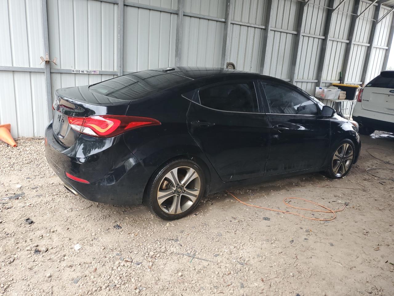 Photo 2 VIN: KMHDH4AH0GU559066 - HYUNDAI ELANTRA 