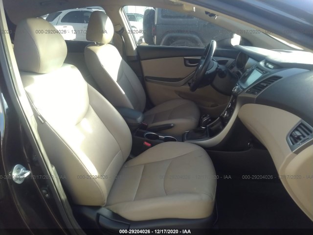 Photo 4 VIN: KMHDH4AH1FU233226 - HYUNDAI ELANTRA 