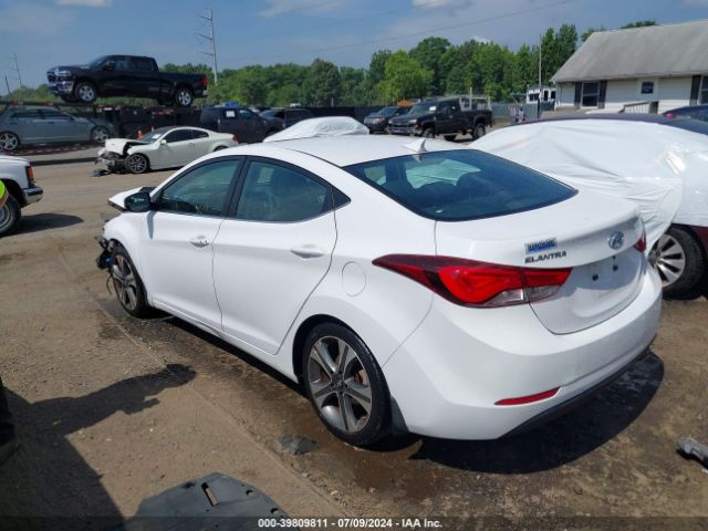 Photo 2 VIN: KMHDH4AH1FU371932 - HYUNDAI ELANTRA 