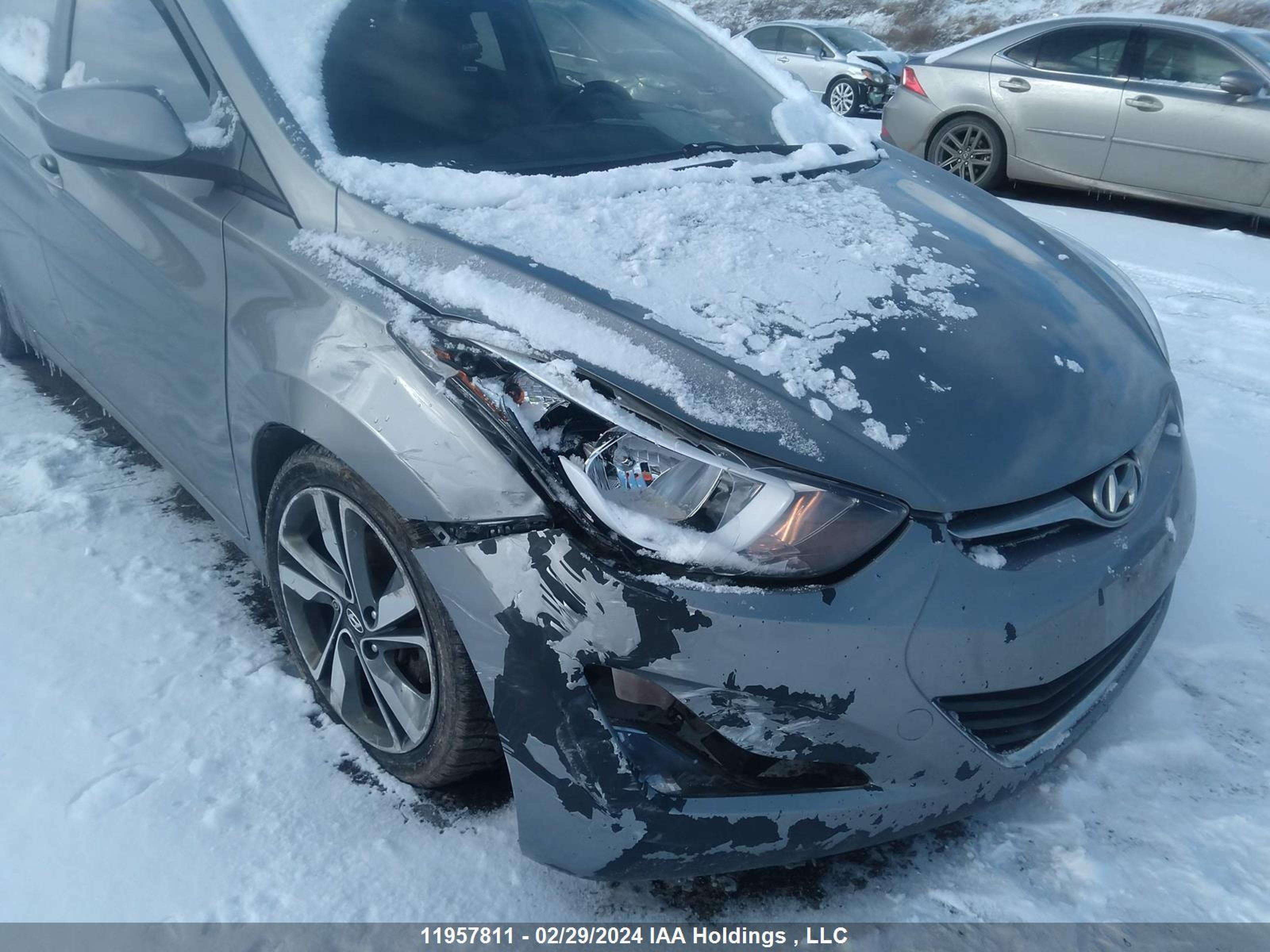 Photo 5 VIN: KMHDH4AH1FU409420 - HYUNDAI ELANTRA 