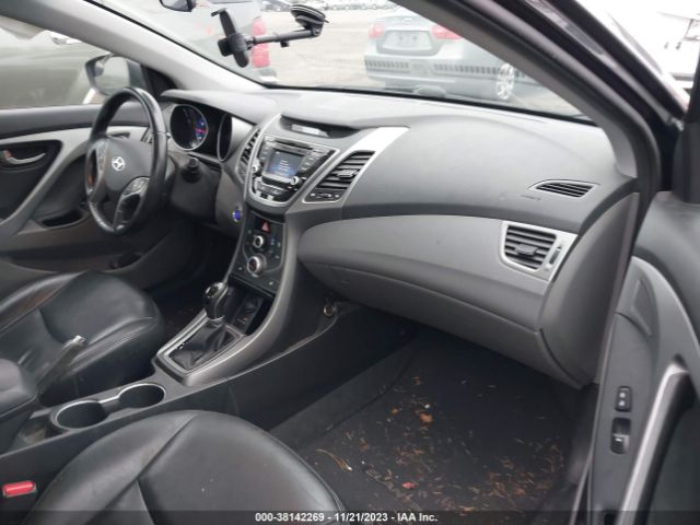 Photo 4 VIN: KMHDH4AH1GU488542 - HYUNDAI ELANTRA 