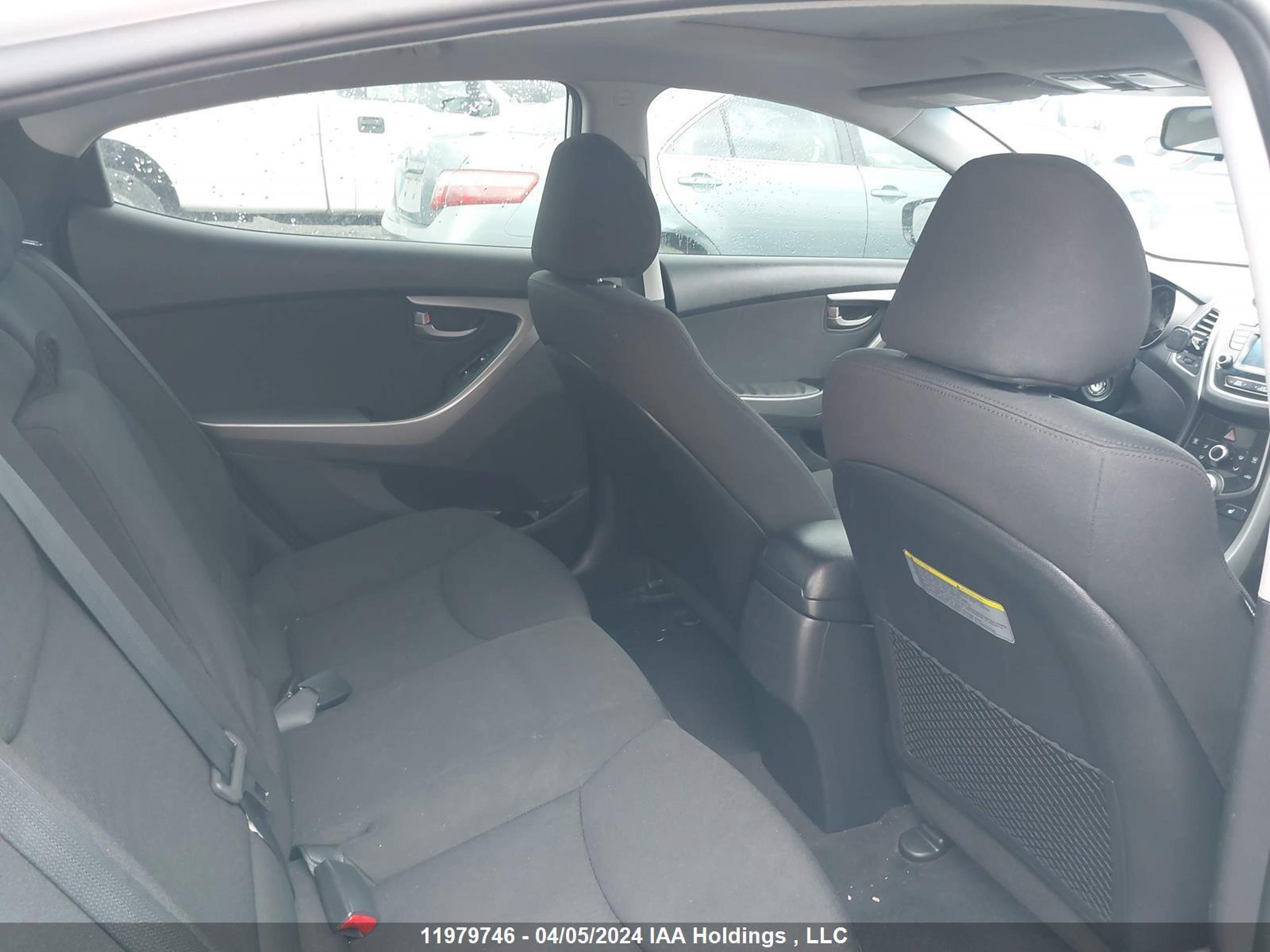 Photo 7 VIN: KMHDH4AH1GU549887 - HYUNDAI ELANTRA 