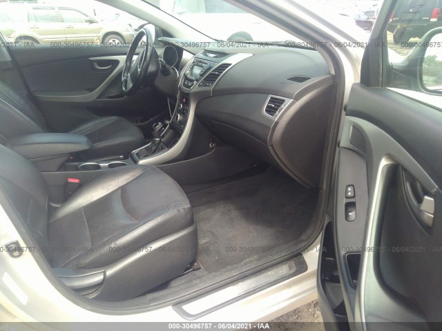 Photo 4 VIN: KMHDH4AH2EU158678 - HYUNDAI ELANTRA 