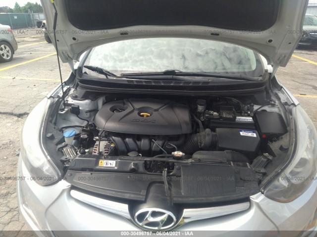 Photo 9 VIN: KMHDH4AH2EU158678 - HYUNDAI ELANTRA 