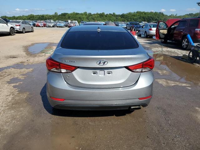 Photo 5 VIN: KMHDH4AH2FU237611 - HYUNDAI ELANTRA SE 