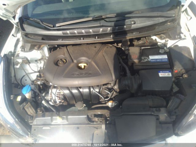 Photo 9 VIN: KMHDH4AH2FU322075 - HYUNDAI ELANTRA 