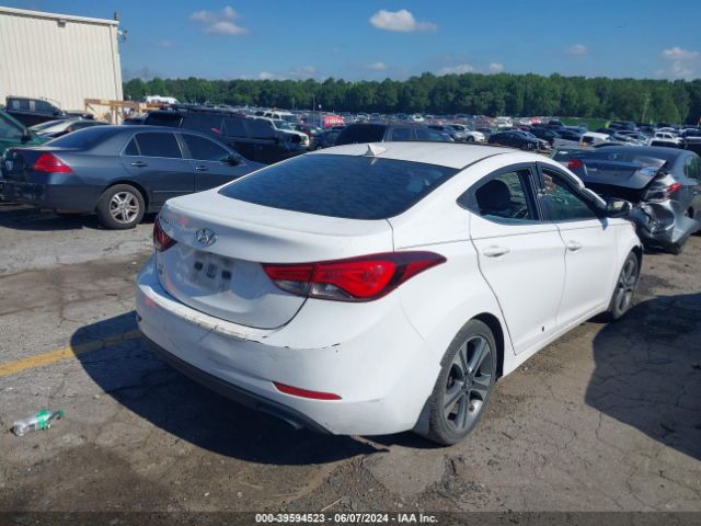 Photo 3 VIN: KMHDH4AH2FU382504 - HYUNDAI ELANTRA 