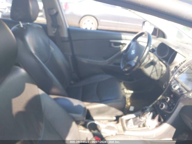 Photo 4 VIN: KMHDH4AH2FU382504 - HYUNDAI ELANTRA 