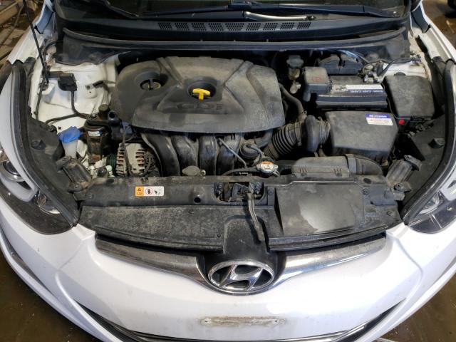 Photo 6 VIN: KMHDH4AH3FU282699 - HYUNDAI ELANTRA SE 