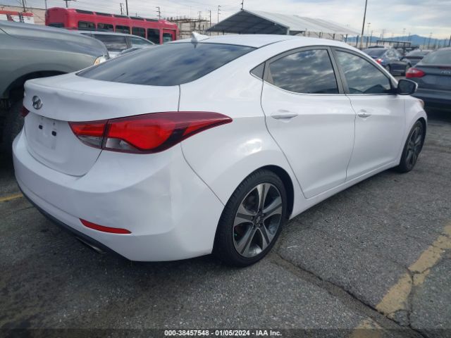 Photo 3 VIN: KMHDH4AH3FU382494 - HYUNDAI ELANTRA 