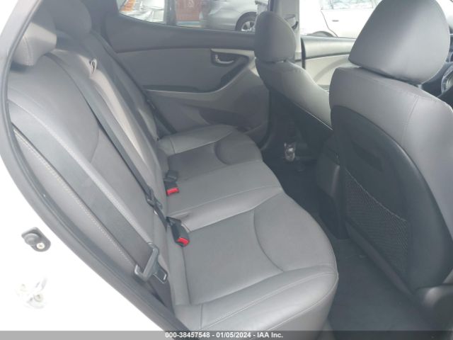 Photo 7 VIN: KMHDH4AH3FU382494 - HYUNDAI ELANTRA 