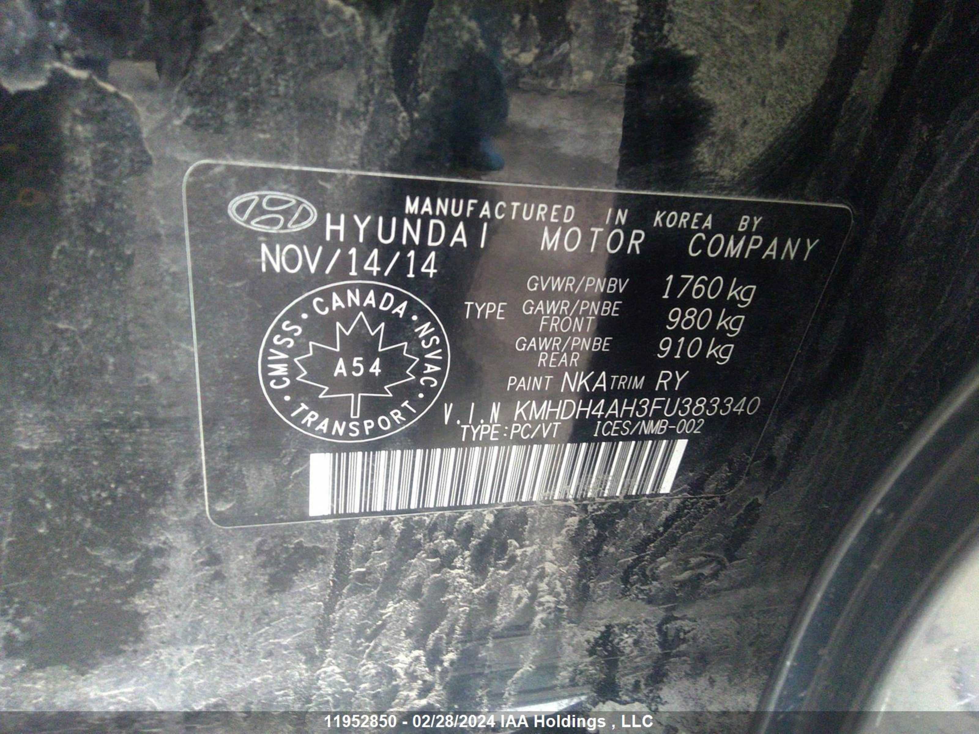 Photo 8 VIN: KMHDH4AH3FU383340 - HYUNDAI ELANTRA 