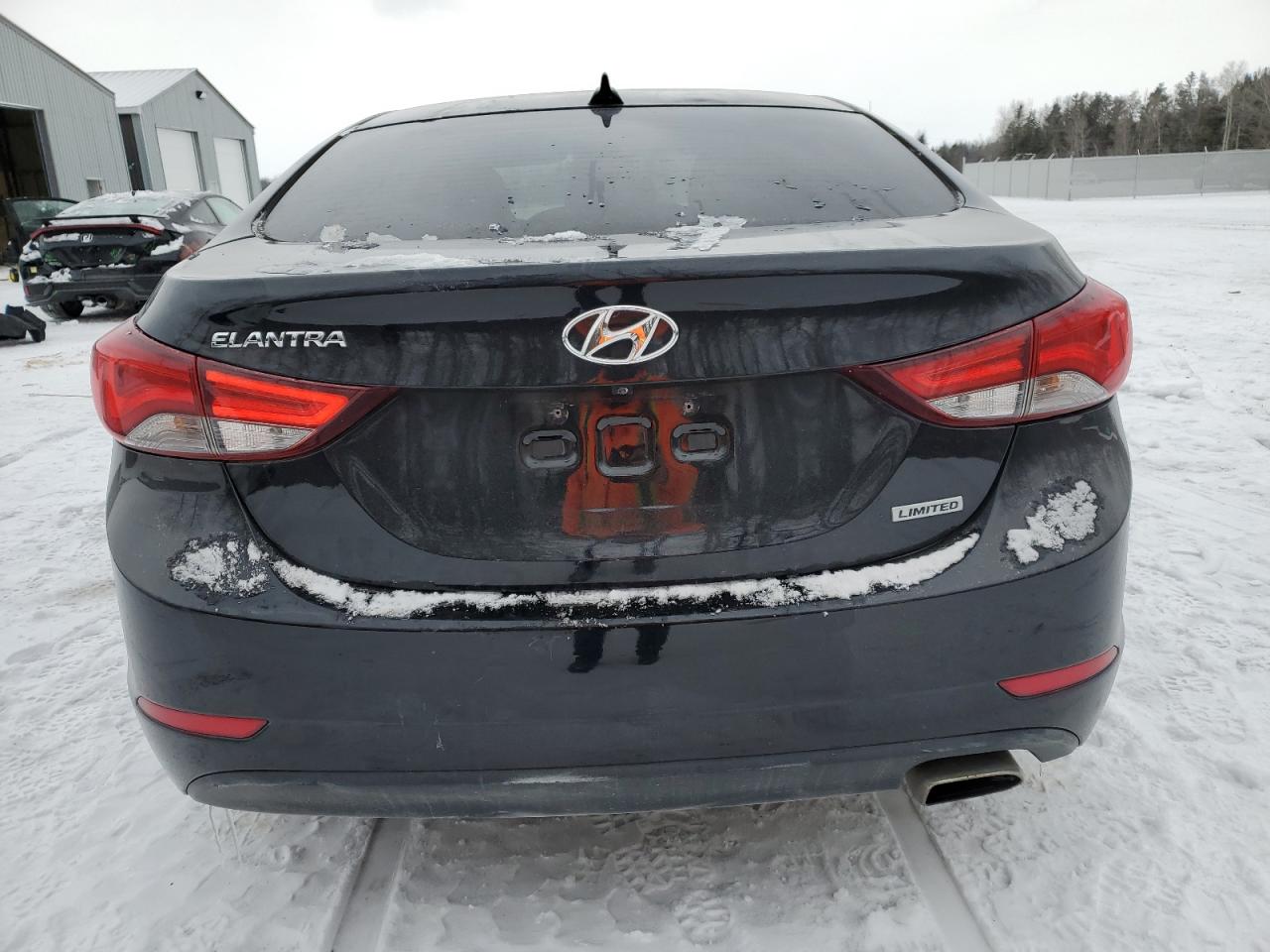 Photo 5 VIN: KMHDH4AH3GU642099 - HYUNDAI ELANTRA 