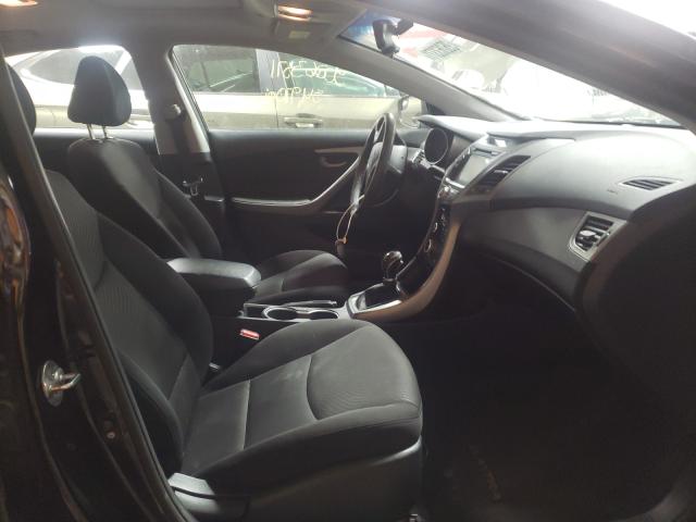 Photo 4 VIN: KMHDH4AH4GU567459 - HYUNDAI ELANTRA SE 