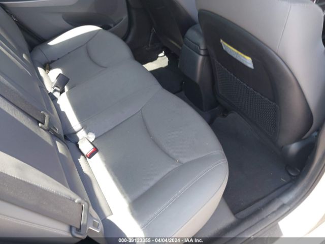 Photo 7 VIN: KMHDH4AH5EU071700 - HYUNDAI ELANTRA 