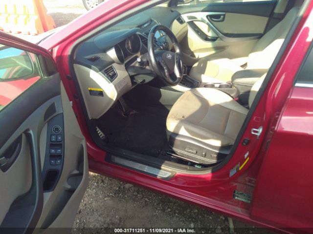 Photo 4 VIN: KMHDH4AH5EU120698 - HYUNDAI ELANTRA 