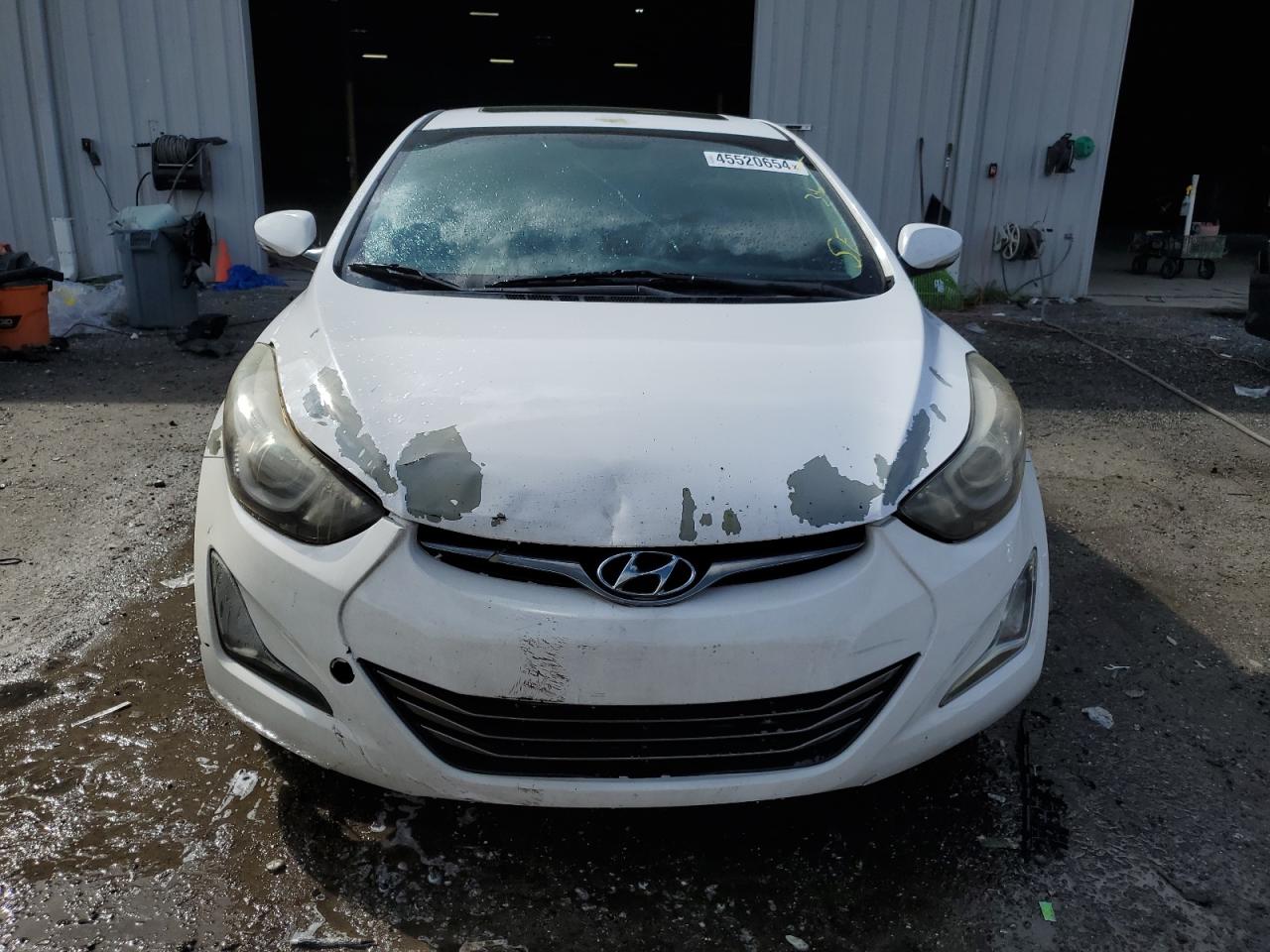 Photo 4 VIN: KMHDH4AH5FU380987 - HYUNDAI ELANTRA 