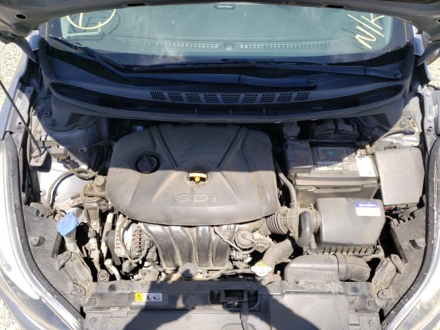 Photo 6 VIN: KMHDH4AH6EU132231 - HYUNDAI ELANTRA SE 