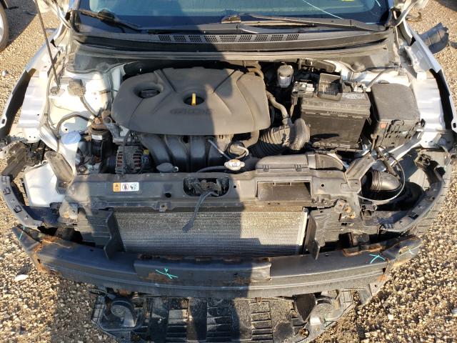 Photo 6 VIN: KMHDH4AH6FU227325 - HYUNDAI ELANTRA SE 