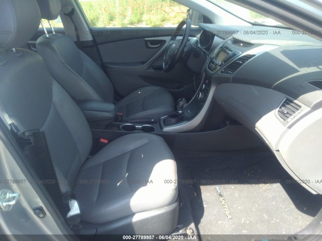 Photo 4 VIN: KMHDH4AH6FU321849 - HYUNDAI ELANTRA 