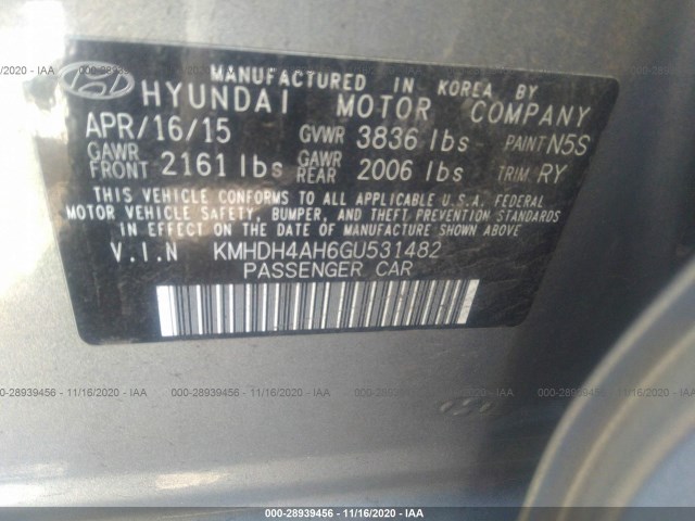 Photo 8 VIN: KMHDH4AH6GU531482 - HYUNDAI ELANTRA 