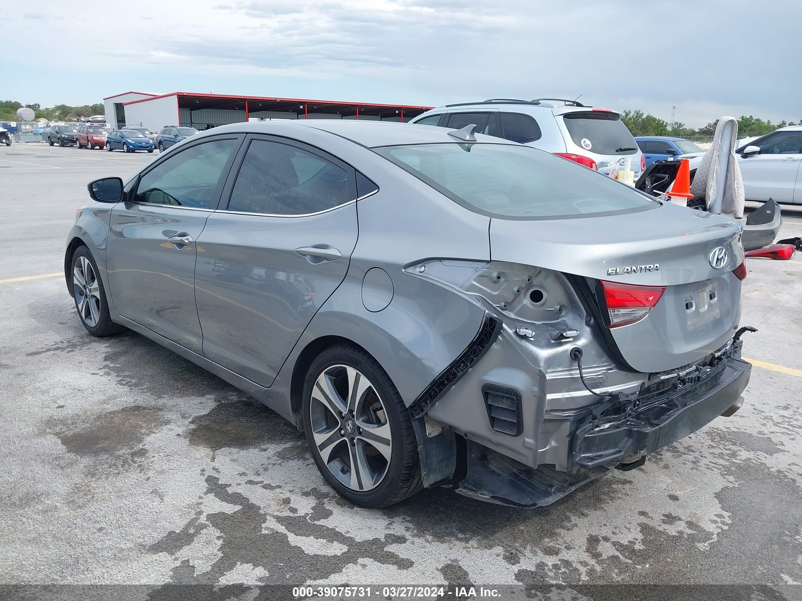 Photo 2 VIN: KMHDH4AH7EU169126 - HYUNDAI ELANTRA 