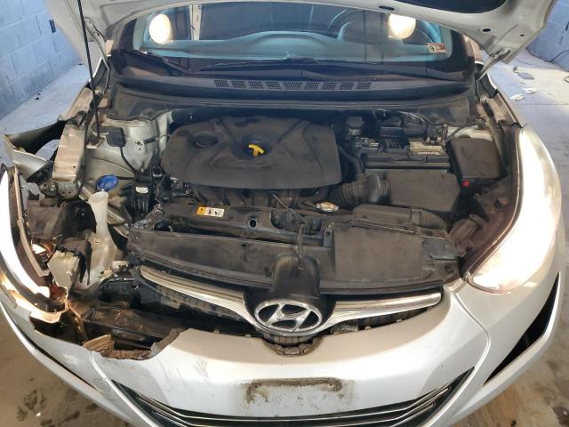 Photo 10 VIN: KMHDH4AH7FU230606 - HYUNDAI ELANTRA 