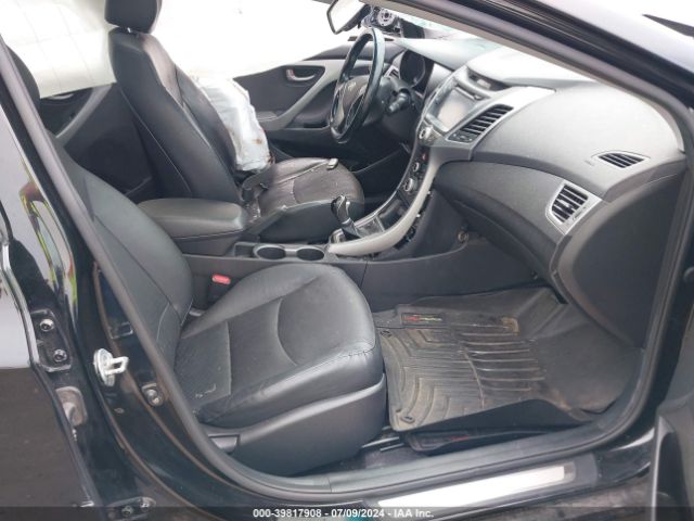 Photo 4 VIN: KMHDH4AH7FU249690 - HYUNDAI ELANTRA 