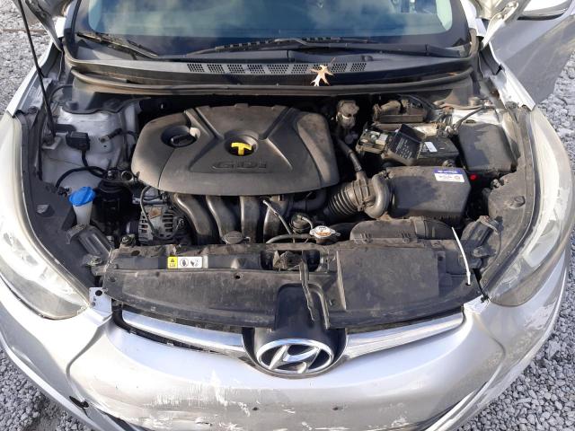 Photo 10 VIN: KMHDH4AH7FU300038 - HYUNDAI ELANTRA SE 