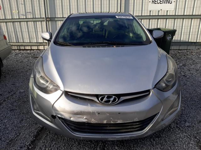 Photo 4 VIN: KMHDH4AH7FU300038 - HYUNDAI ELANTRA SE 