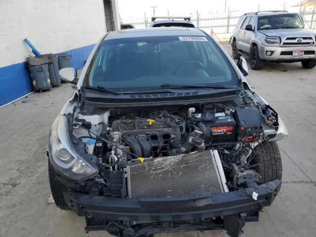 Photo 4 VIN: KMHDH4AH7FU305353 - HYUNDAI ELANTRA 