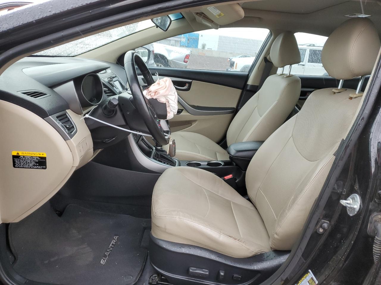 Photo 6 VIN: KMHDH4AH7FU321567 - HYUNDAI ELANTRA 