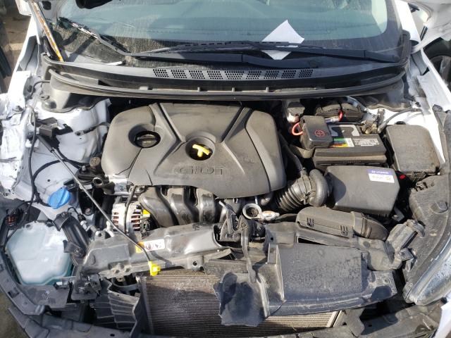 Photo 6 VIN: KMHDH4AH7GU488271 - HYUNDAI ELANTRA SE 