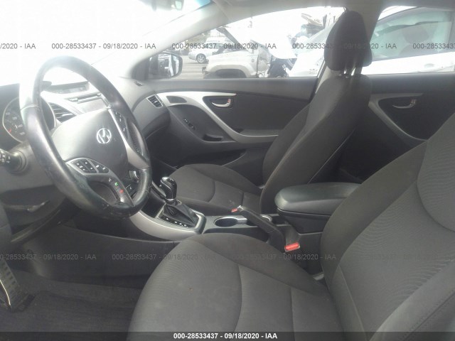 Photo 4 VIN: KMHDH4AH7GU488965 - HYUNDAI ELANTRA 