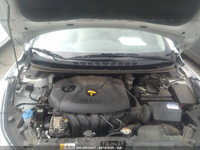 Photo 9 VIN: KMHDH4AH7GU488965 - HYUNDAI ELANTRA 