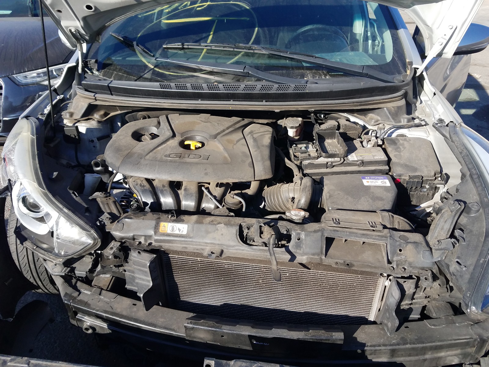 Photo 6 VIN: KMHDH4AH7GU587009 - HYUNDAI ELANTRA SE 