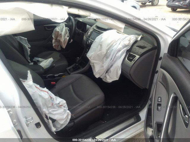 Photo 4 VIN: KMHDH4AH8FU321237 - HYUNDAI ELANTRA 