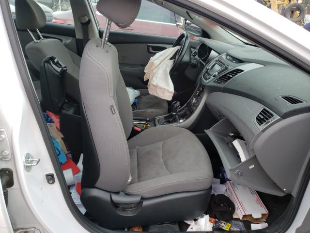 Photo 4 VIN: KMHDH4AH8GU485668 - HYUNDAI ELANTRA SE 