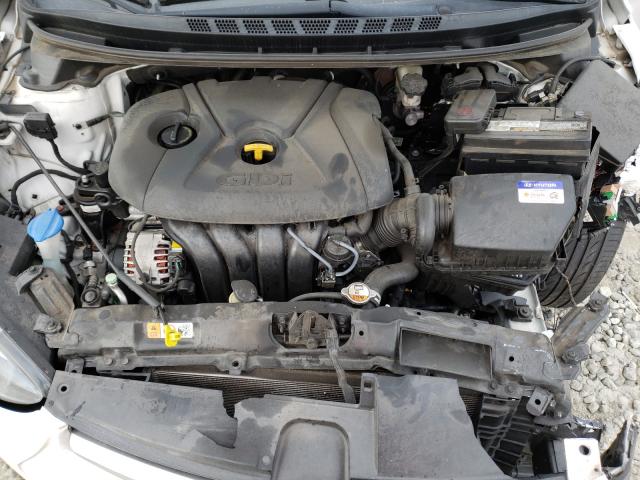 Photo 6 VIN: KMHDH4AH8GU485668 - HYUNDAI ELANTRA SE 